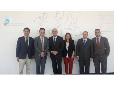 Firma de convenio con el IET de Budapest para la internacionalización del Foro Transfiere.