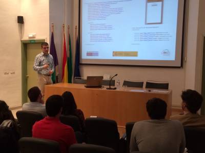 Solbyte imparte una jornada sobre el mundo de las apps móviles.