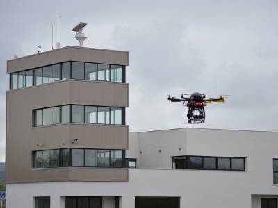 ATyges somete sus drones y perfomances a pruebas de validación ante terceros en el Centro ATLAS