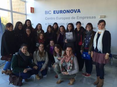 Emprendedoras universitarias conocen los servicios del CEEI malagueño BIC Euronova