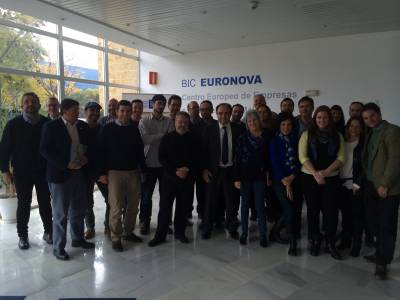 SINERGIAS E INTERCAMBIO DE EXPERIENCIAS EN DESAYUNO NETWORKING EN BIC EURONOVA.