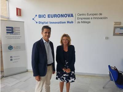 La Delegada de Empleo, Economía y Empresa conoce el componente innovador de las empresas de BIC Euronova